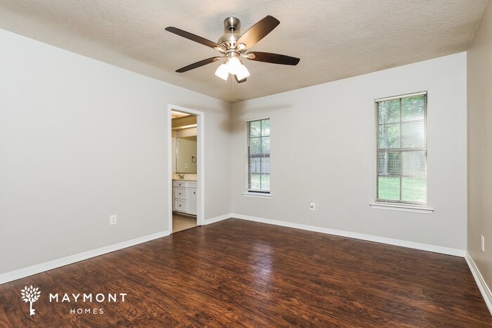Building Photo - 195 Dogwood Cir