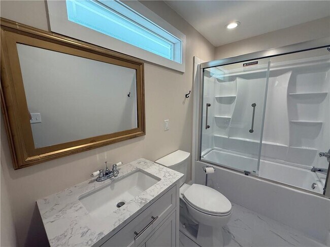 Building Photo - 161 Stanhope Cir NW