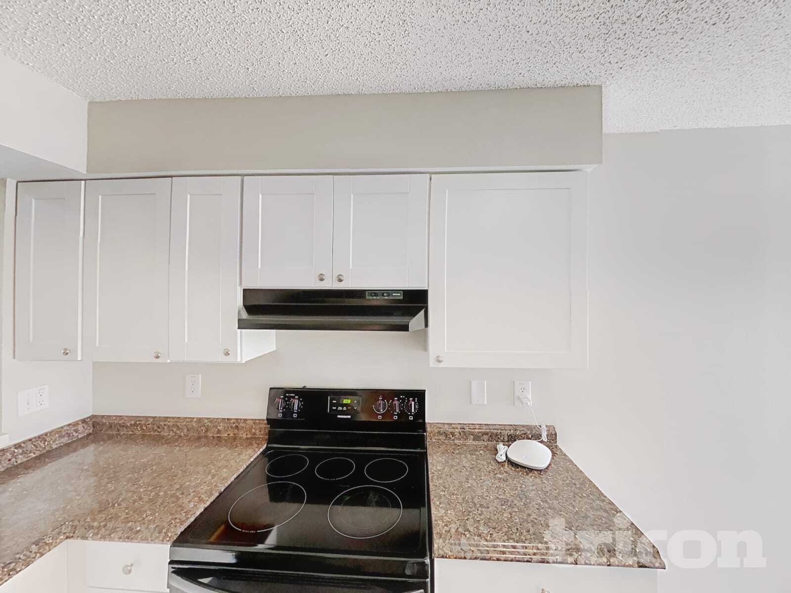 Building Photo - 4432 Country Hills Blvd