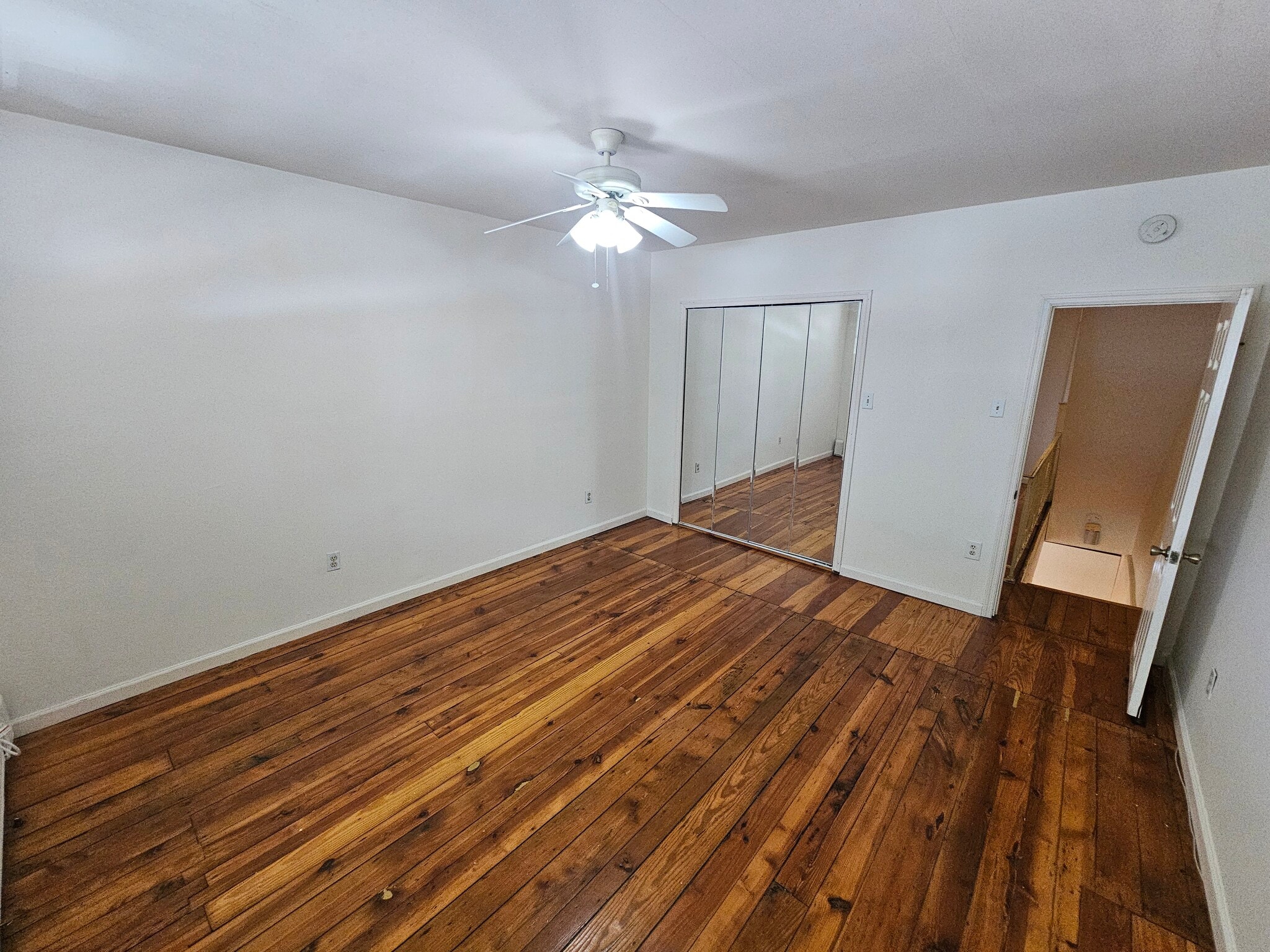 Building Photo - 1316 S 8th St