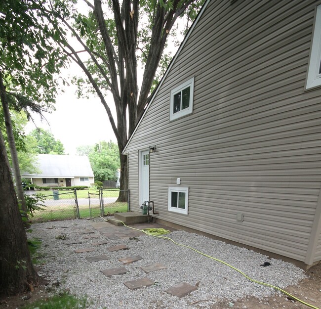 Building Photo - 5 Bedroom- OSU Campus