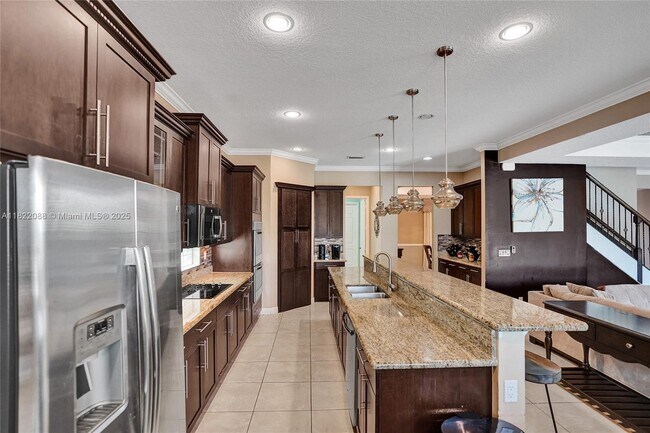 Building Photo - 8959 Cypress Grove Ln