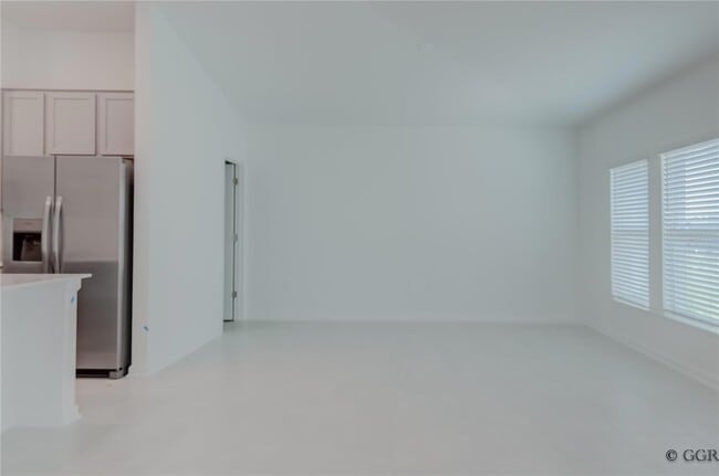 Building Photo - 4841 Edensbridge Ln
