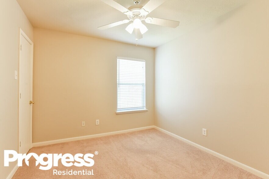 Building Photo - 13118 Kingston Point Ln