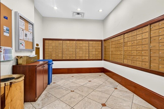 Building Photo - 345 Bayshore Blvd