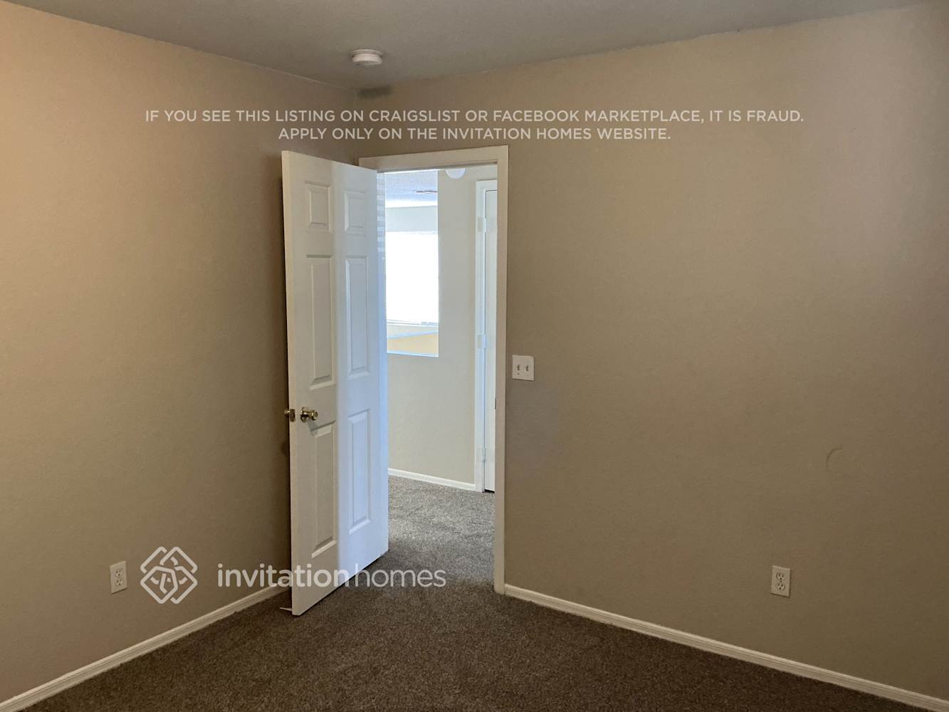 Building Photo - 685 S Porter St