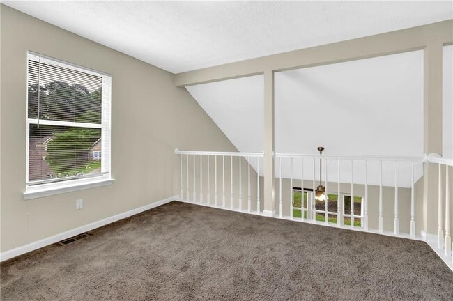 Building Photo - 10480 Summer Creek Dr