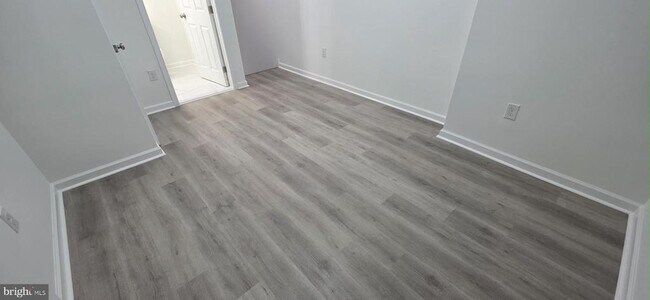 Building Photo - 2233 N 16th St