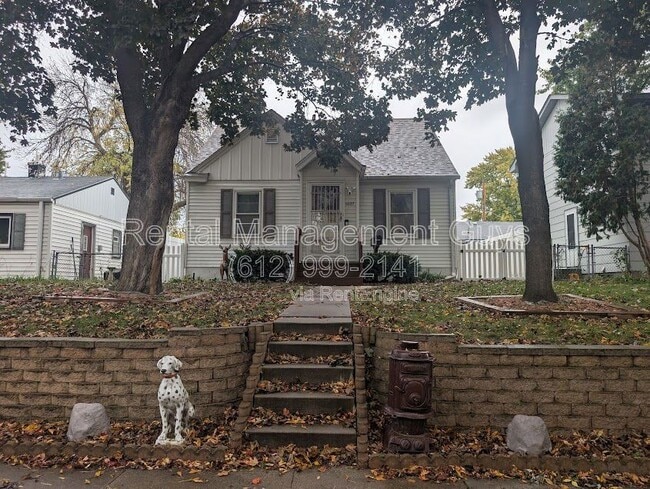 Building Photo - 5027 6th St NE