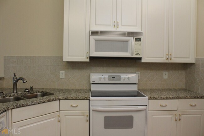 Building Photo - 149 Walnut Ridge Dr