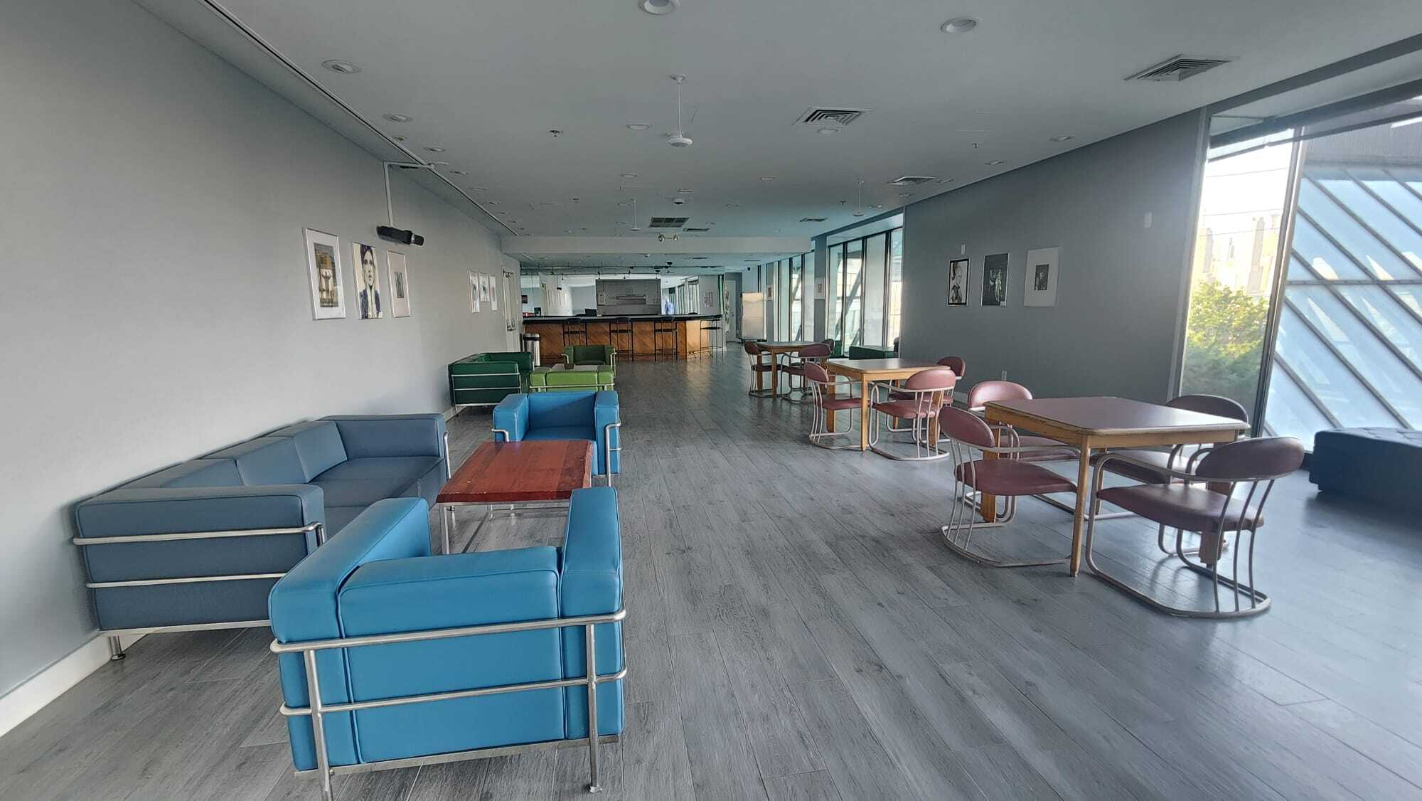 party room - 7002 Boulevard E