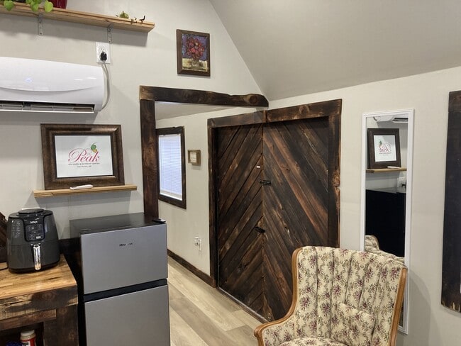 Building Photo - 2924 Richmond Way