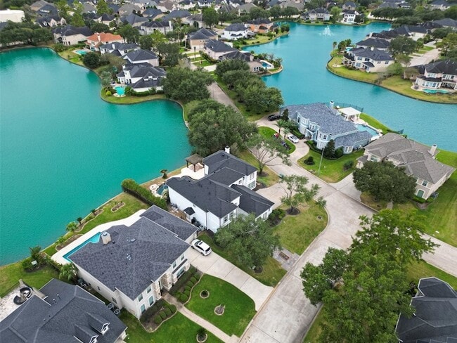 Building Photo - 2019 Bendstone Cir