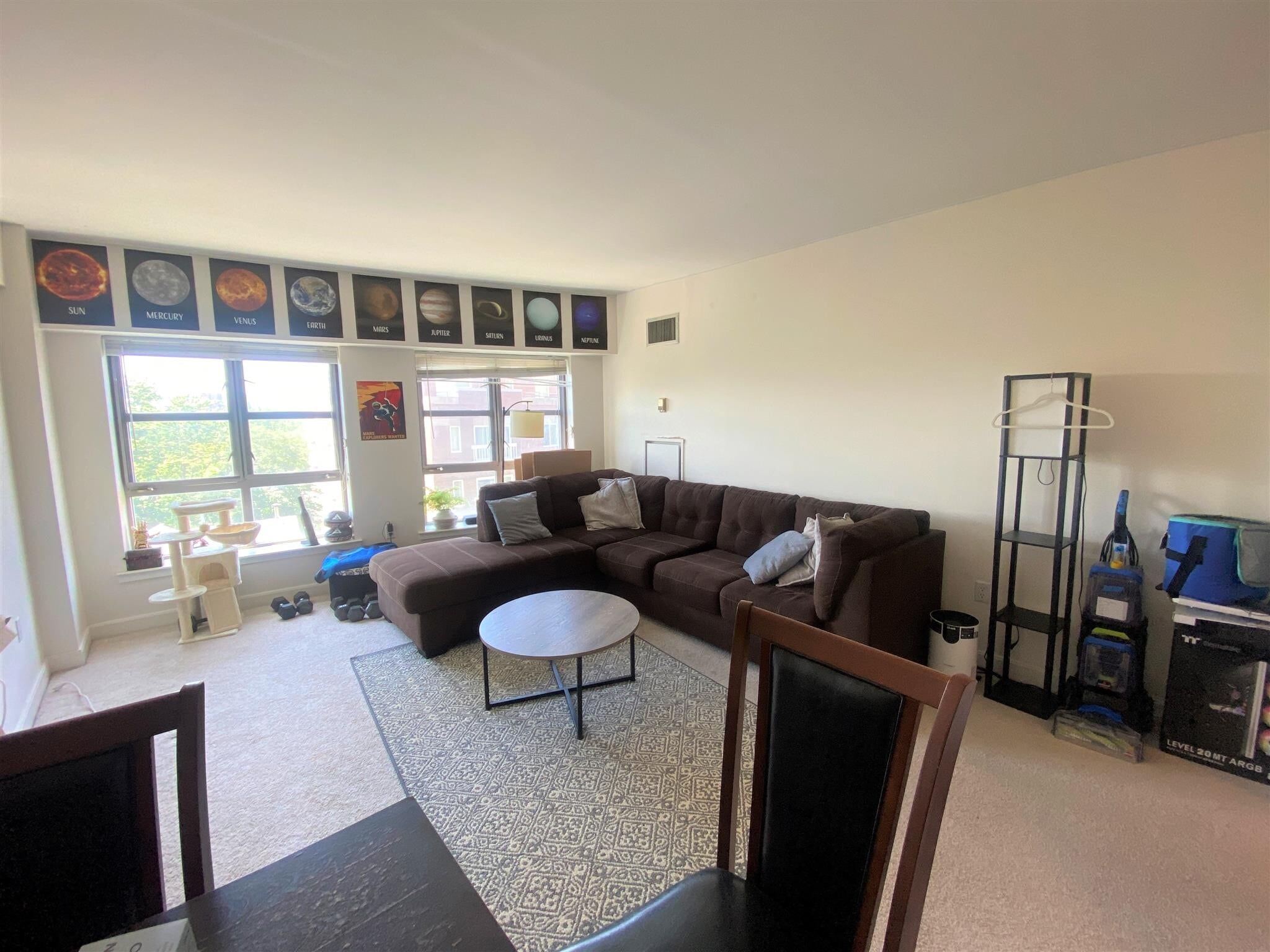 Building Photo - 931 Massachusetts Ave