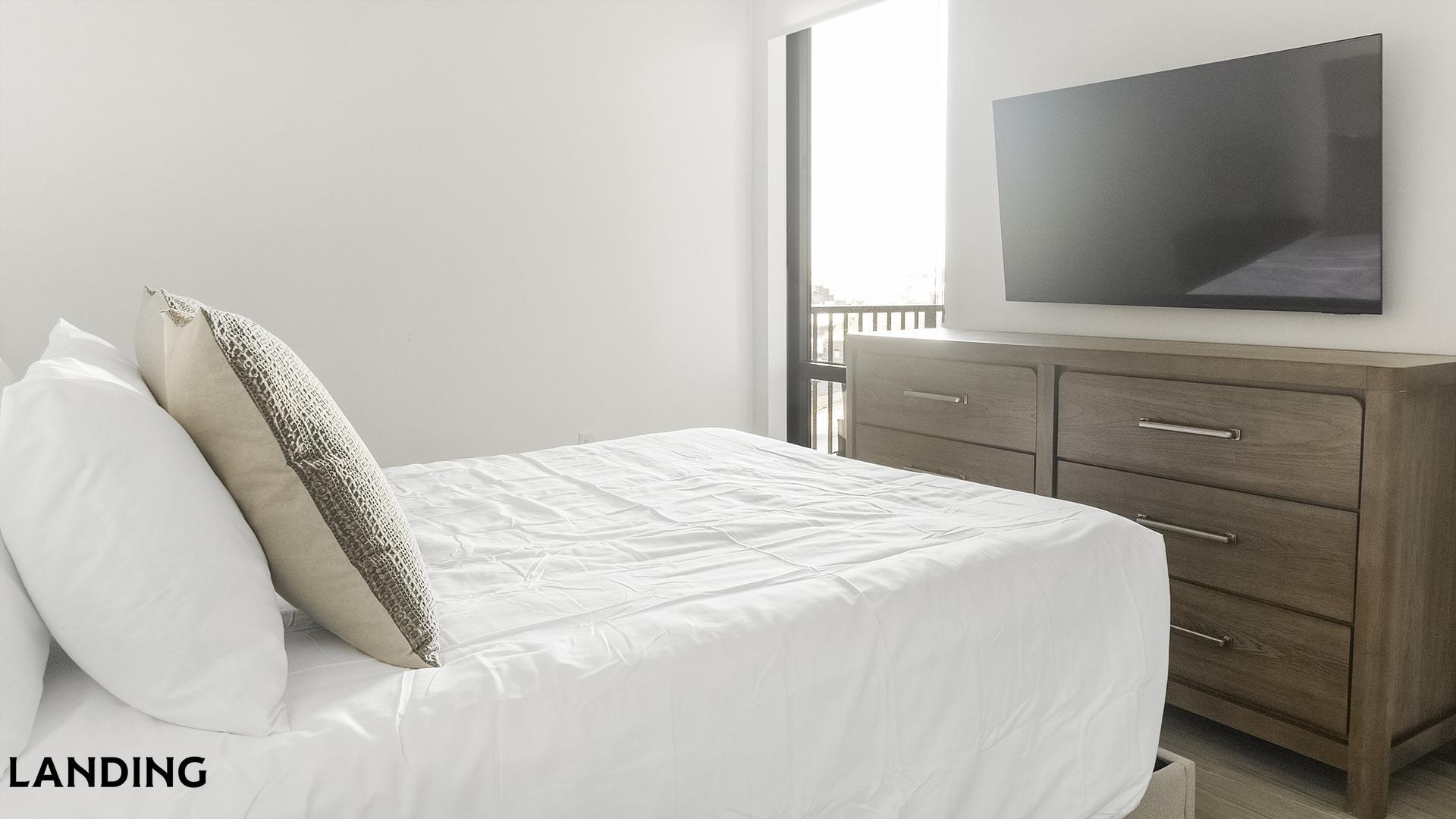 Building Photo - 1007 S Mint St