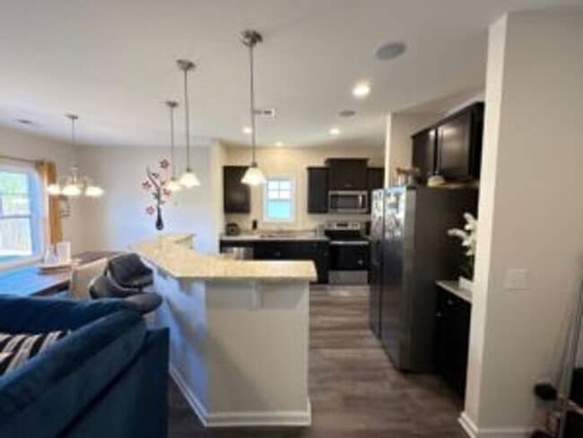 Building Photo - Beaufort Farms