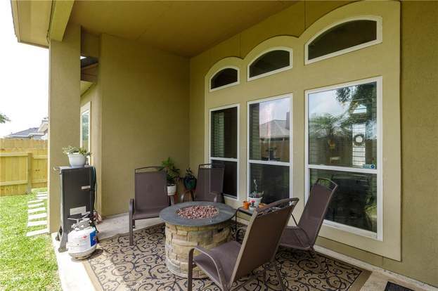 Building Photo - 15134 Barataria Dr