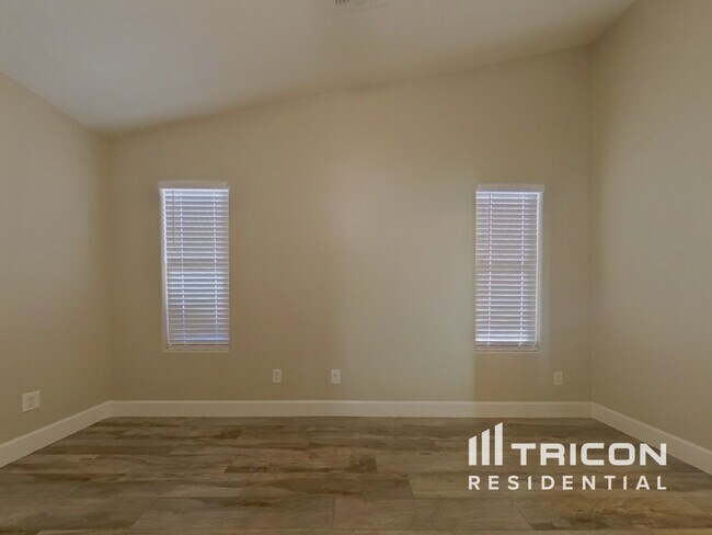 Building Photo - 2191 S 160th Ln