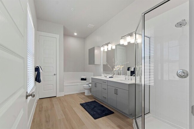 Building Photo - 1109 Saffira-