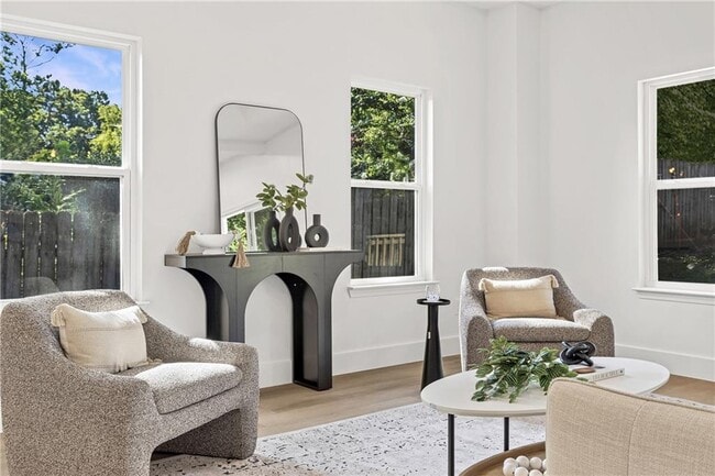 Building Photo - 3183 Zion St