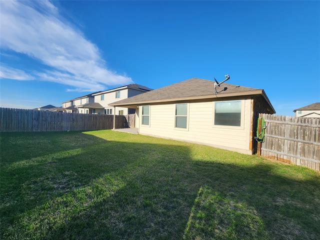 Building Photo - 3217 Jackal Dr
