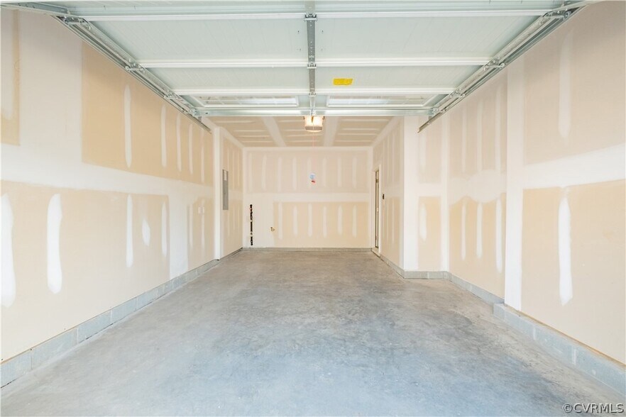 Building Photo - 18433 Palisades Ct