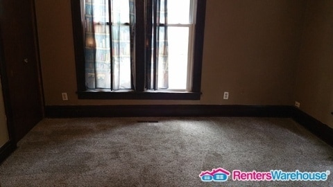 Building Photo - 407 N Elm Ave