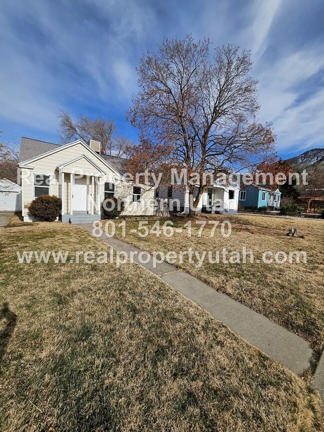 Building Photo - 3 Bedroom 1.5 Bath Ogden Home available now