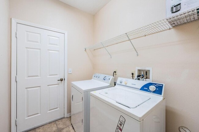 Building Photo - 13015 Terrace Brook Pl