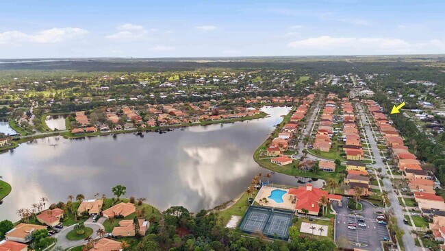 Building Photo - 5601 Spanish River Rd