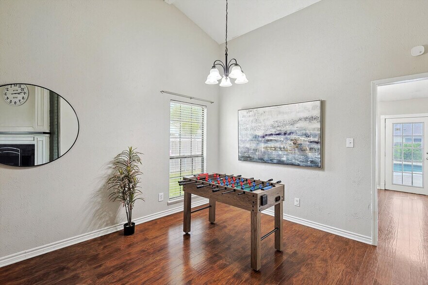 Building Photo - 1113 Cherokee Trail