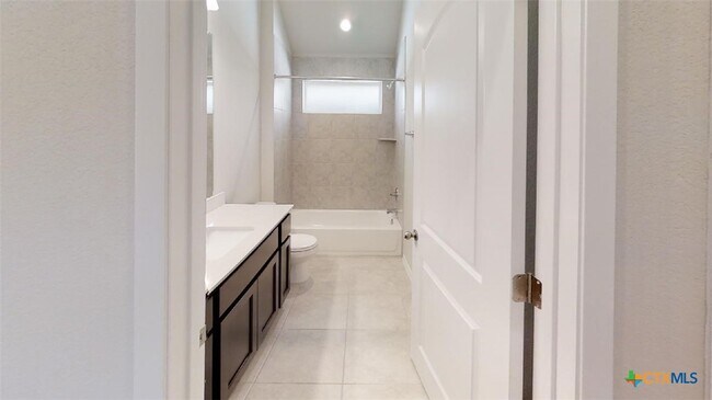 Building Photo - 185 Heather Glen Way