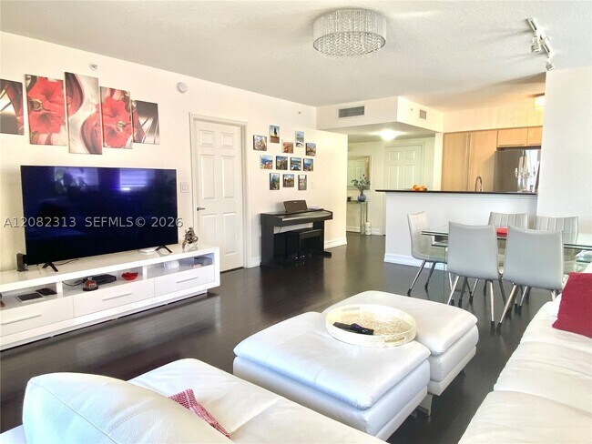 Building Photo - 2080 S Ocean Dr
