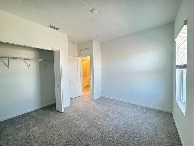 Building Photo - 2286 White Buffalo St