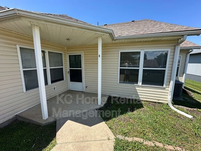 Primary Photo - 2128 Highridge Dr