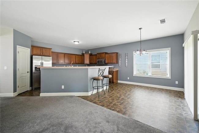 Building Photo - 301 Parkmont Way