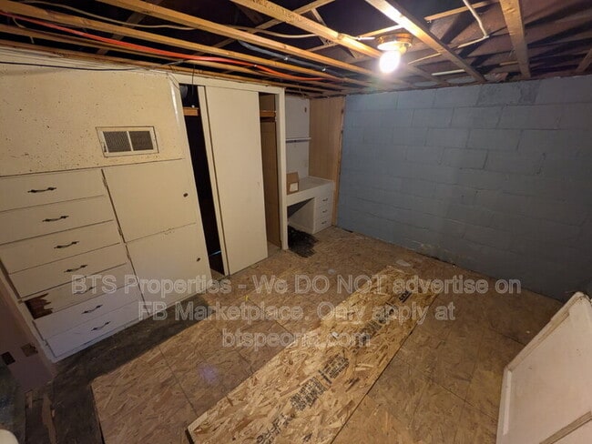 Building Photo - 3612 North Harvard Avenue