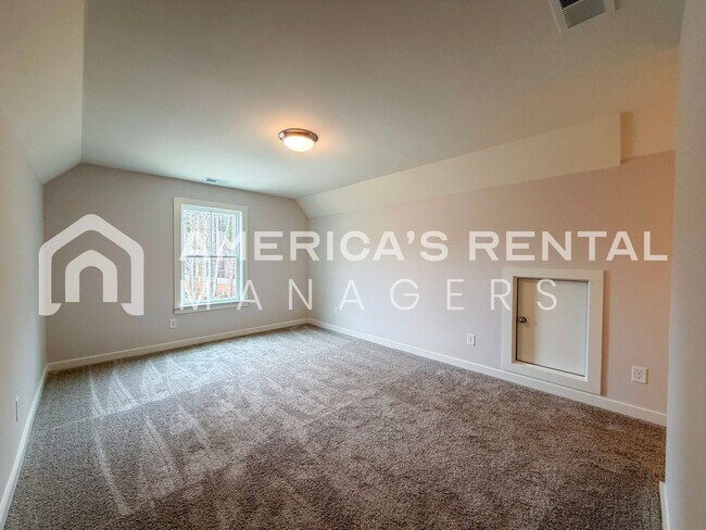 Building Photo - 101 Townmoor Ln