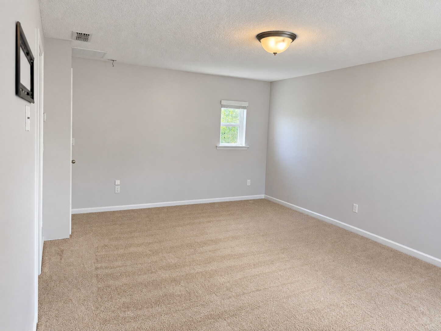 Building Photo - 2162 Arden Forest Pl
