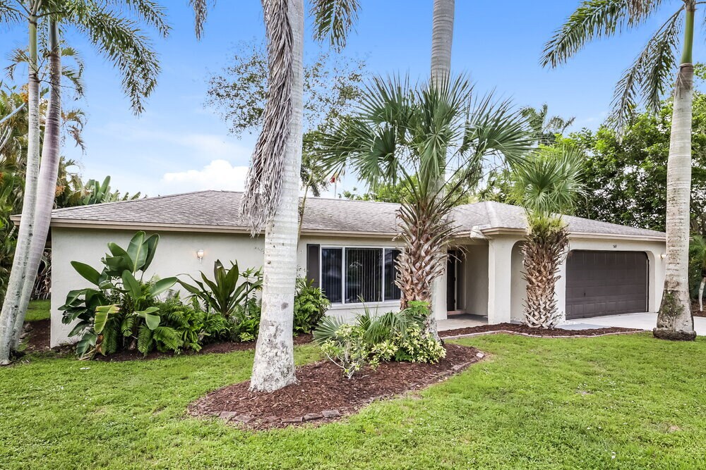 Building Photo - 349 Bay Meadows Dr