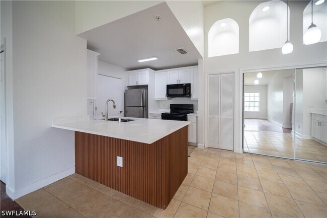 Building Photo - 14895 Pleasant Bay Ln