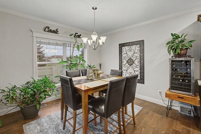 Building Photo - Spacious 4-Bedroom, 3.5-Bathroom Townhome & 2-Car Garage-West Champaign