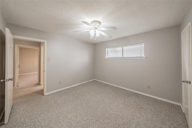 Building Photo - 10618 Ravenscroft Dr