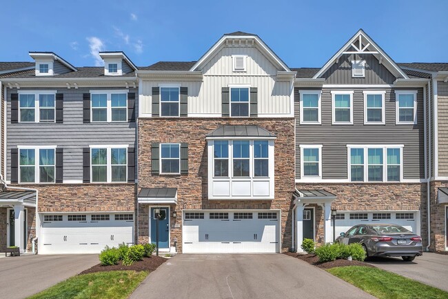 Building Photo - 1206 Clear Springs Dr
