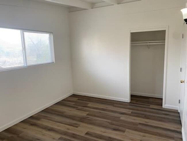 Building Photo - 130 Worthy Ave
