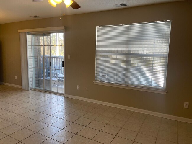 Building Photo - 343 Chesapeake Square Unit 4 (Wimbledon Chase) Chesapeake 23320