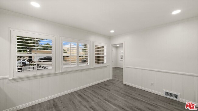 Building Photo - 6311 S La Tijera Blvd