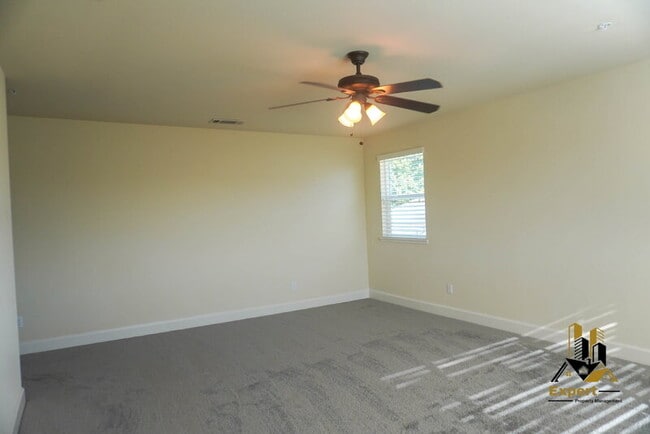 Building Photo - 2297 Big Creek Way