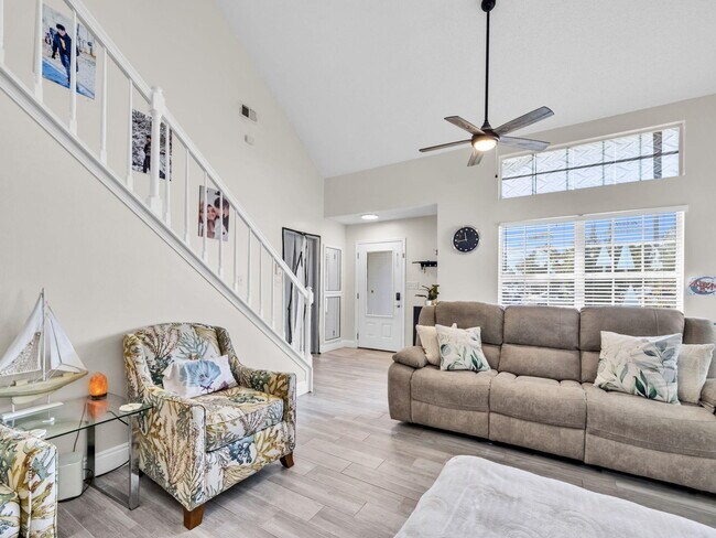 Building Photo - 1061 Quail Hollow Dr