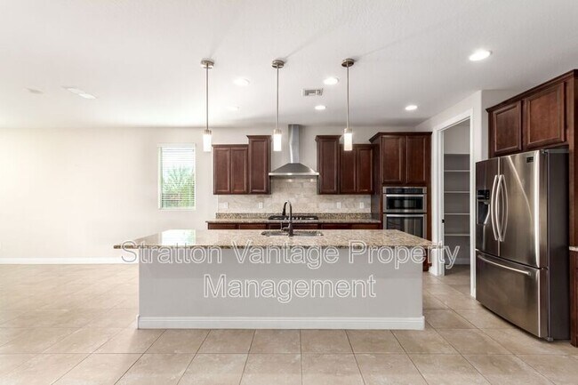 Building Photo - 5575 Cinder Brk Wy